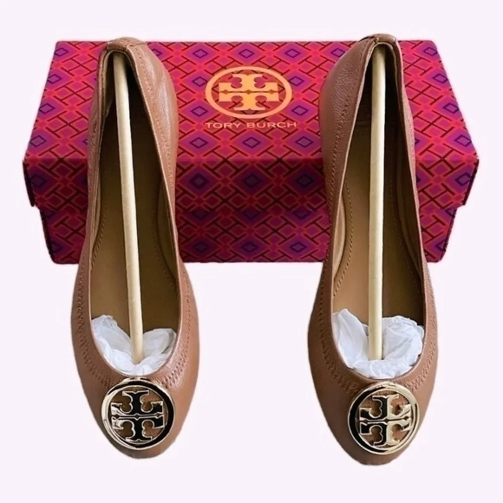 TORY BURCH Benton 2 Travel Leather Ballet Flats Royal Tan Gold Size 5.5 NIB